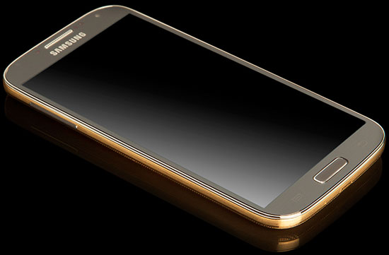 Samsung Galaxy S4 из золота
