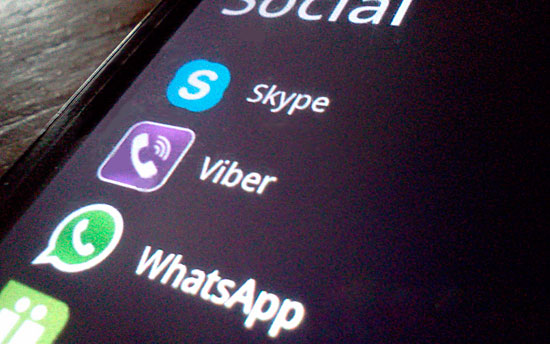Skype и WhatsApp ограбили операторов